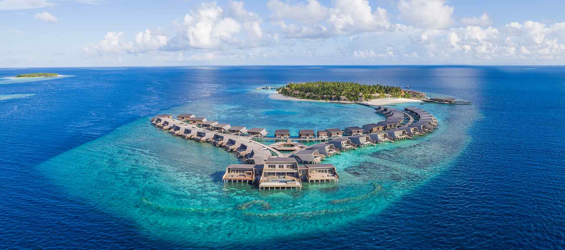 St Regis Maldives Vommuli Resort