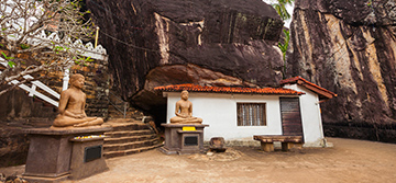 Aluvihara Cave Temple