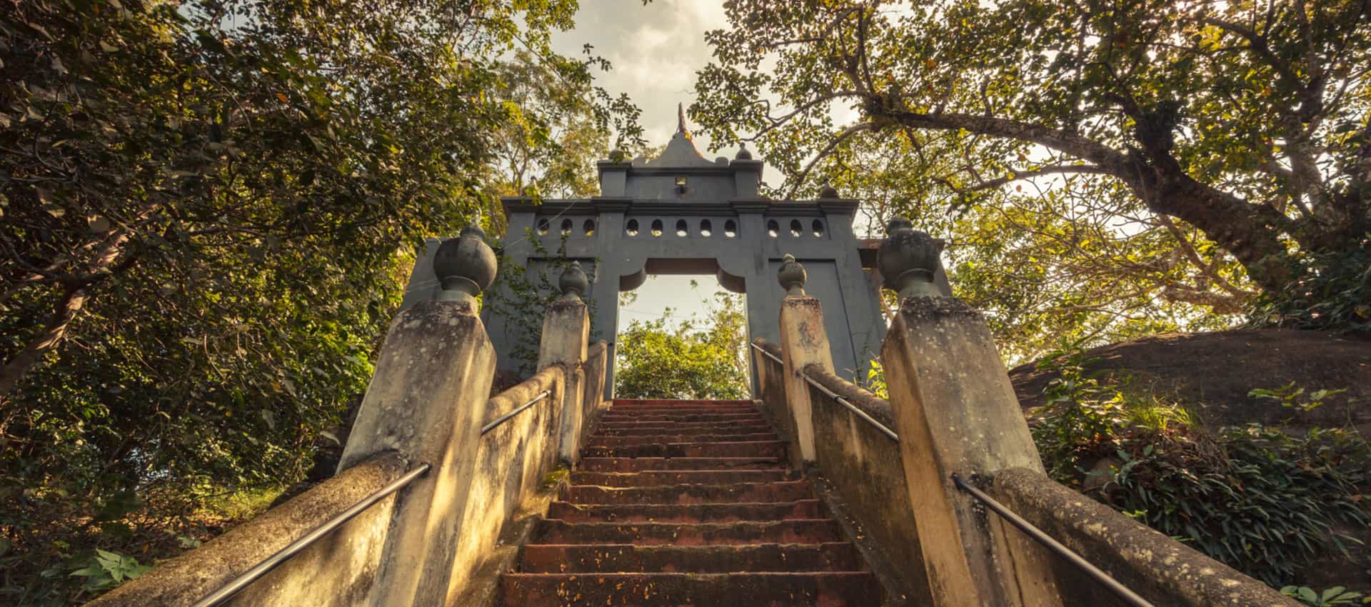 Mulgirigala Rock Temple