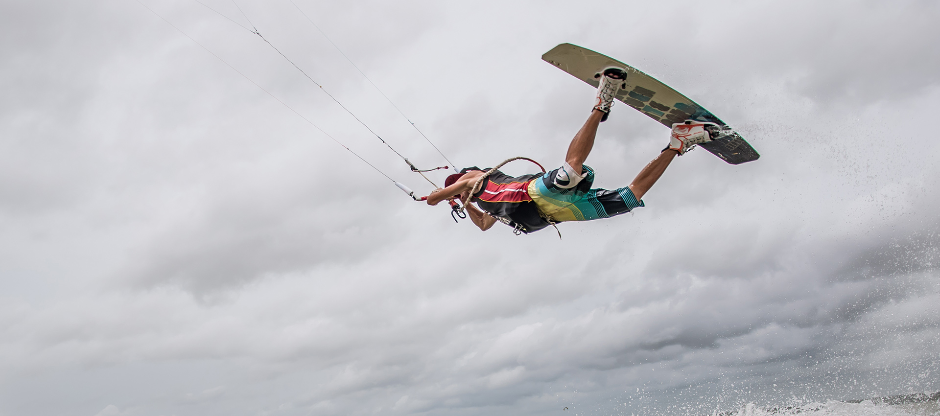 Windsurfing in Sri Lanka