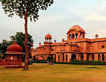 Lallgarh Palace